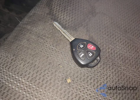 2013 Toyota Corolla S из США, поврежденный, VIN 5YFBU4EE3DP162953